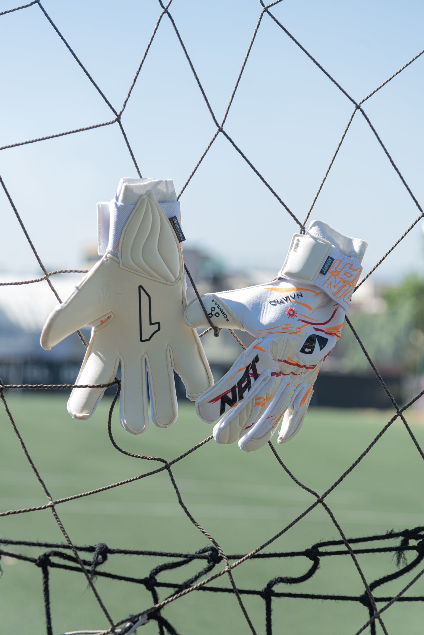 Nala Womens Goalkeeper Glove